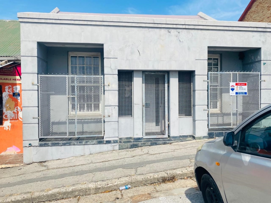 2 Bedroom Property for Sale in Richmond Hill Eastern Cape